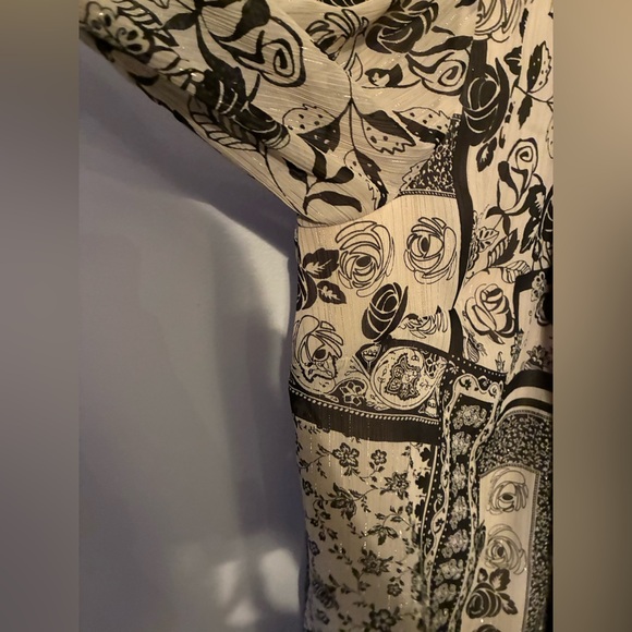 Dressbarn Open-Front Kimono Cardigan w/ Attached Tank - Picture 4 of 7